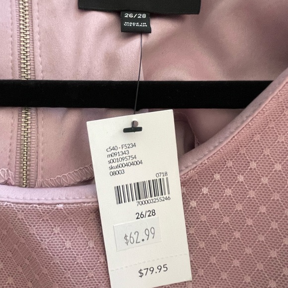 Knee-length dress with ruffle sleeve. - Picture 2 of 2